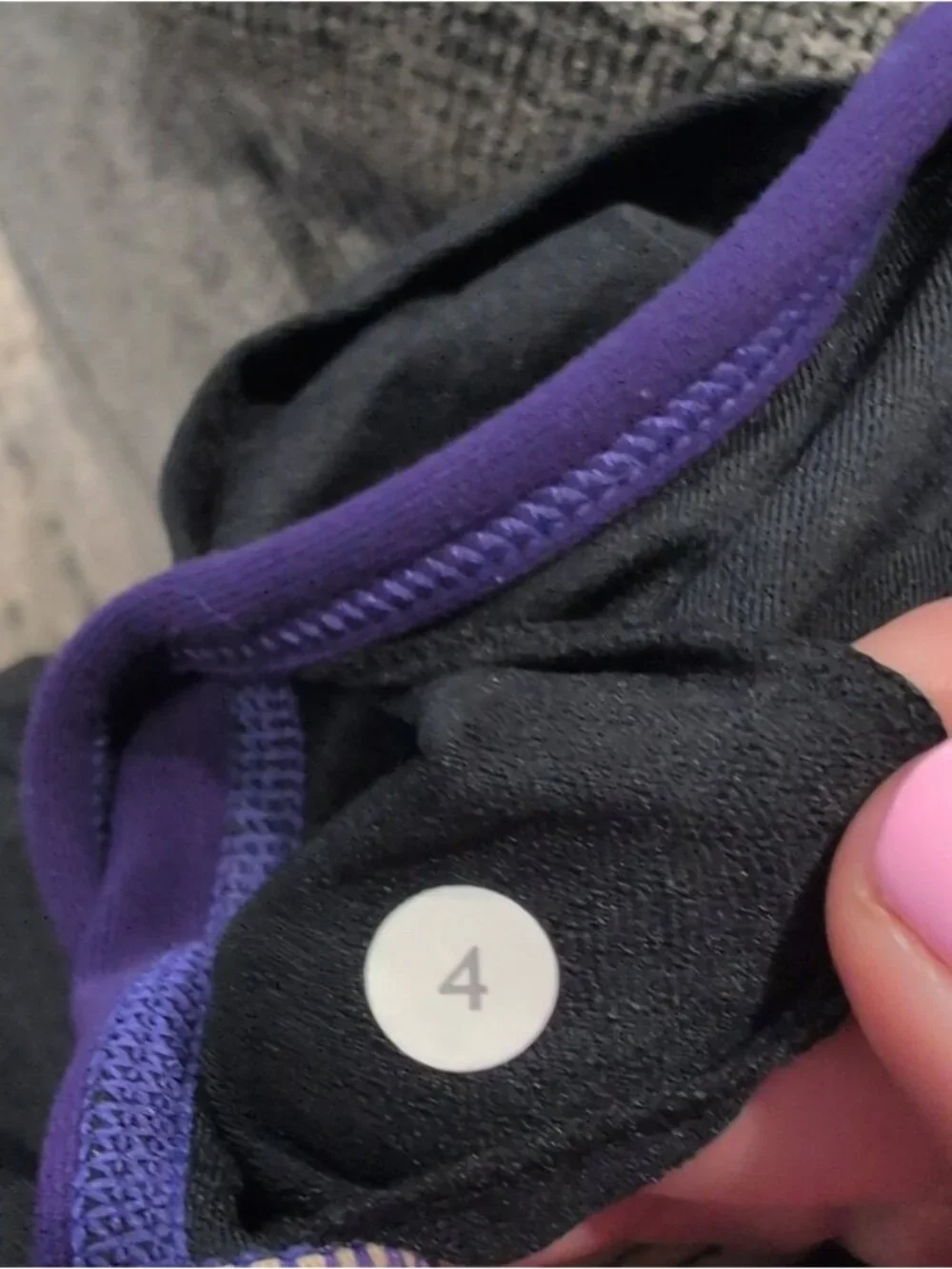LULULEMON Black / Dark Purple no limits tank
